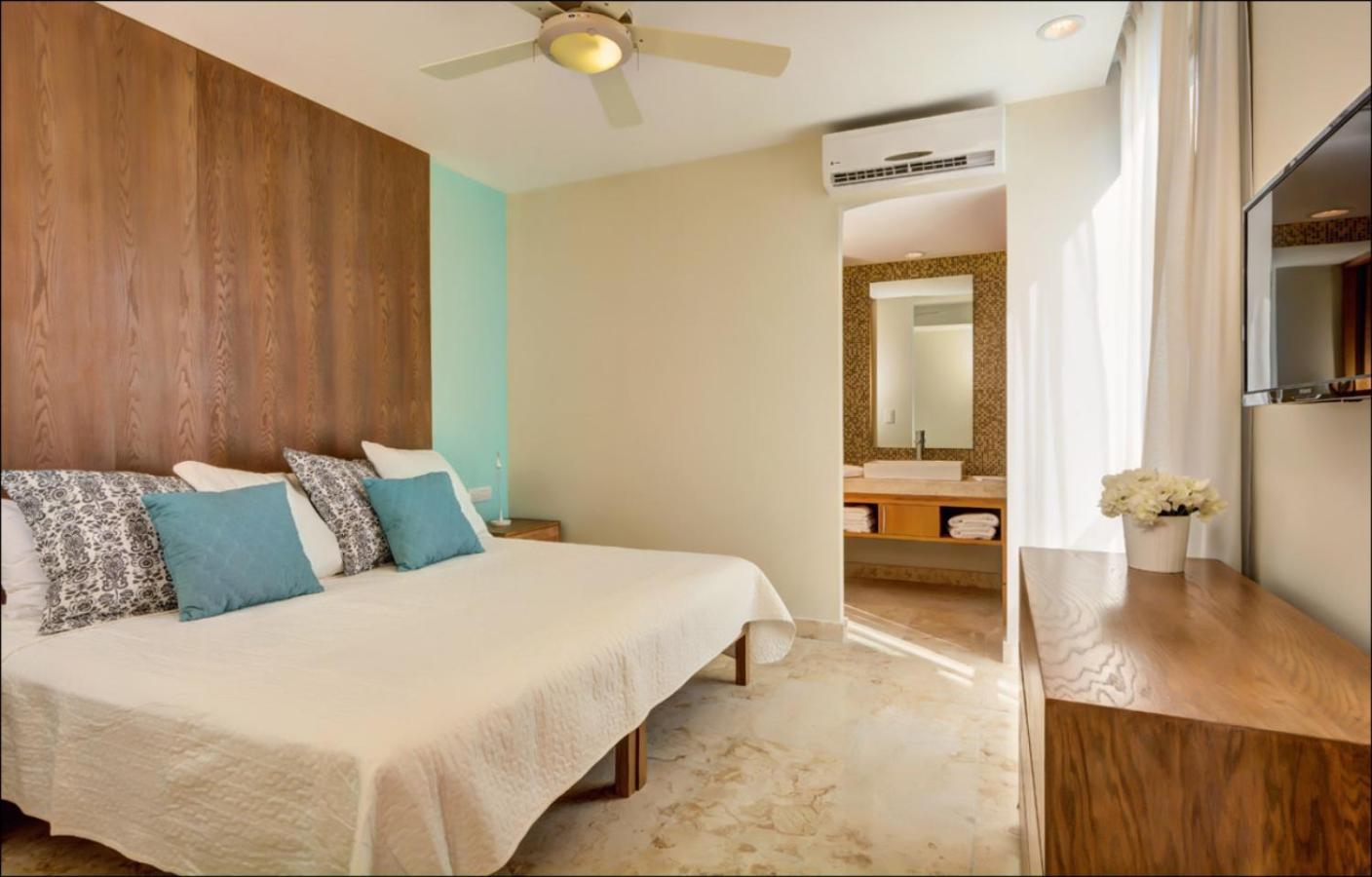 Anah Suites By Las Flores Vacation Rentals Playa del Carmen Habitación foto